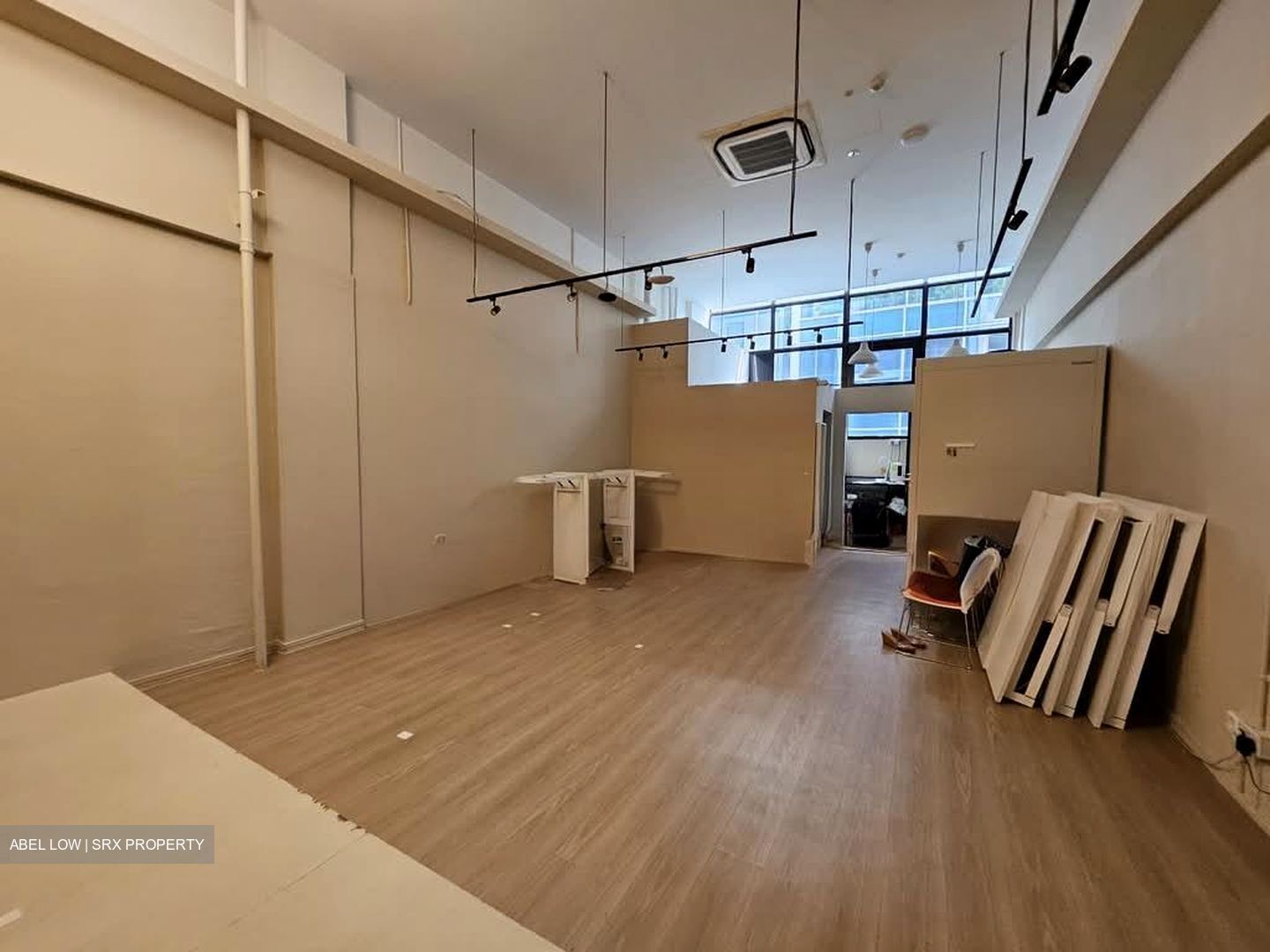 Hongkong Street (D1), Office #539416881